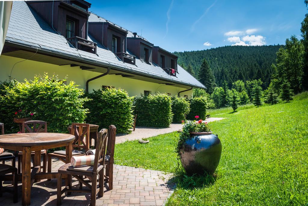 Hotel Annín Buitenkant foto
